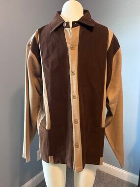 Travelsmith Mens Shirt XL - Long Sleeve Button Front